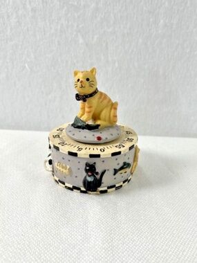 VTG Mechanical Wind up Novelty Kitchen Timer Whimsical Tabby Cat Handpainted